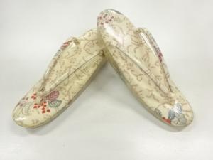桐模様草履（23センチ）